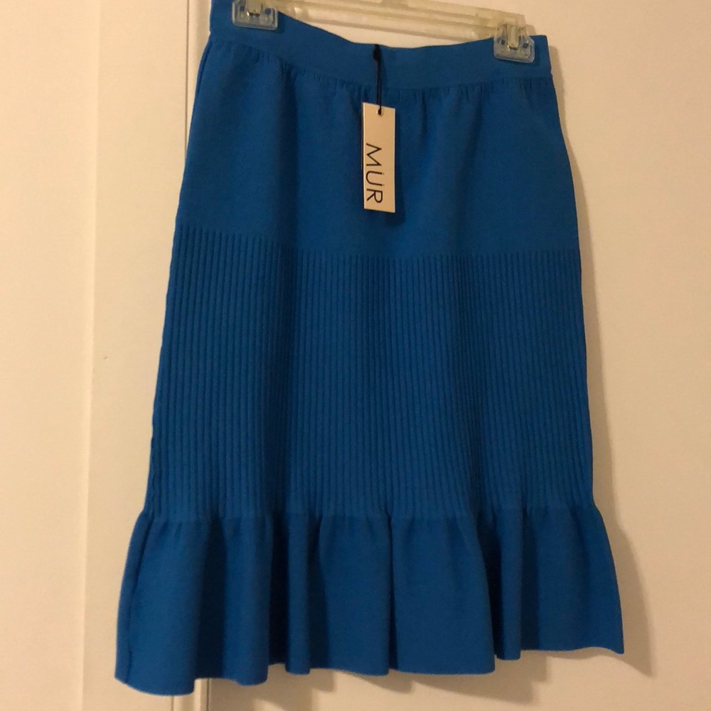 New Midi skirt with peplum